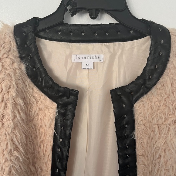Love Riche Fuzzy Cropped Open Jacket - Picture 2 of 12